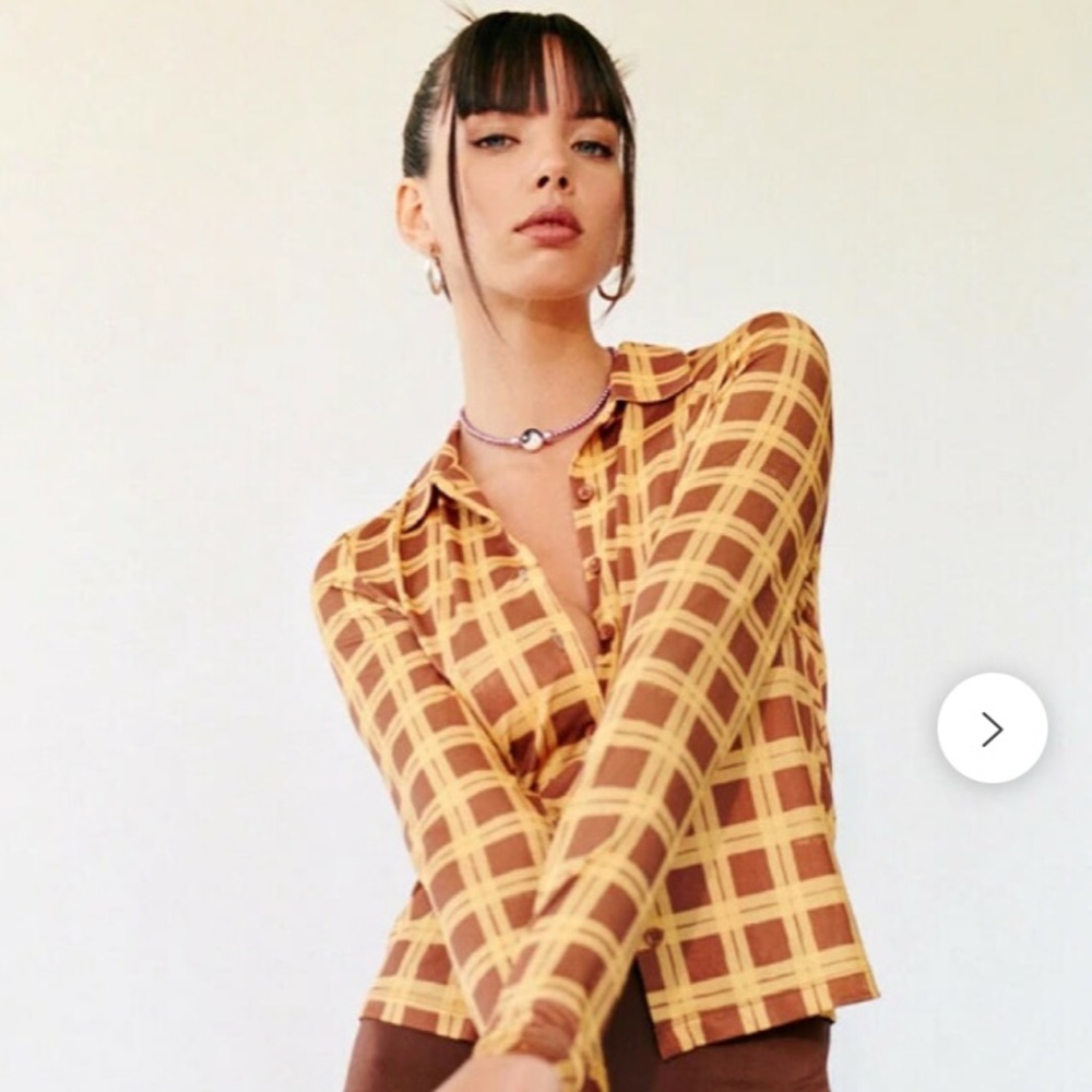 Brand new With Jèan Bobbie long sleeve top cher